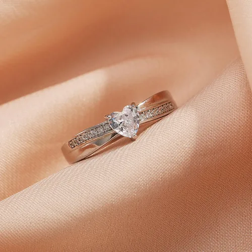 Vista 4 de Anillo de compromiso de plata de ley 925 con forma de corazón para ella, anillo solitario de compromiso de boda, eternidad, aniversario, para mujer