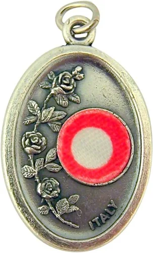 Vista 2 de Medalla de reliquia de tela de 3ª clase de santo católico en tono plateado, de 1 pulgada