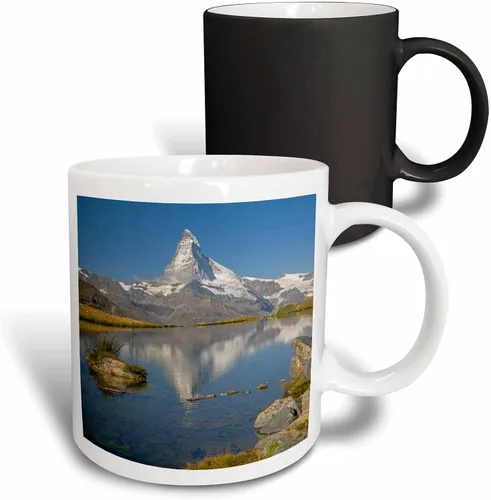 Vista 8 de 3dRose Danita Delimont – Mountain – Suiza, Zermatt, Matterhorn reflected in Stellisee – Tazas, Negro/Blanco