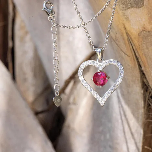 Vista 2 de Sash & Soph Collar de corazón infinito para mujer, collar de corazón de plata de ley 925 para novia, colgante de corazón de amor en cadena de 18