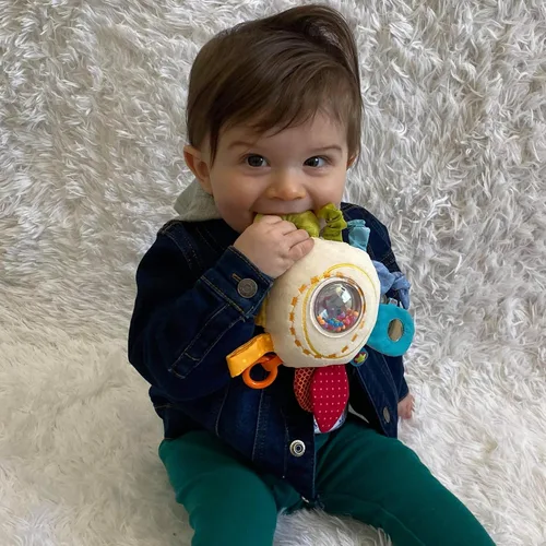 Vista 9 de HABA Mordedor Cuddly Rainbow Round - Juguete de actividad suave con elementos de sonajero y dentición, multicolor