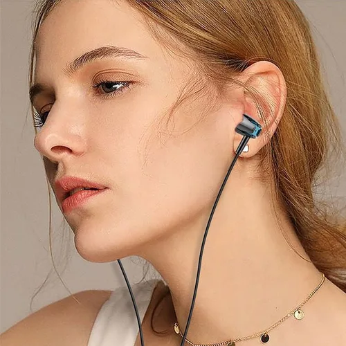 Vista 5 de Paquete de 3 auriculares USB C para iPhone 17 16 15 Pro Max, auriculares con cable tipo C, auriculares magnéticos con cancelación de ruido de graves