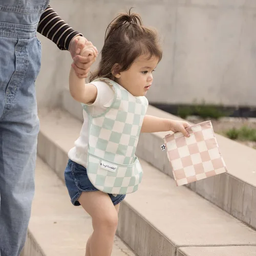 Vista 2 de Tiny Twinkle Baberos para bebé a prueba de desorden Paquete de 2 baberos impermeables para comer Delantal de bebé para alimentación, lavable a