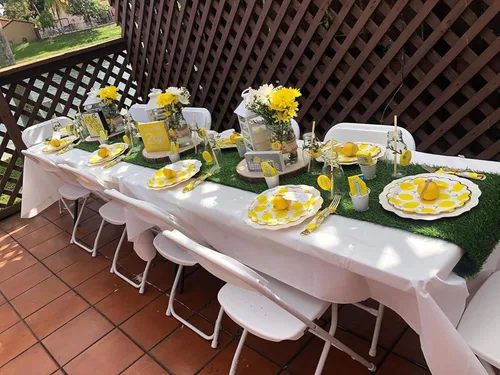 Vista 3 de MaitianGuyou 40 unidades de decoración de fiesta de limón de 7 pulgadas, platos de limón, platos amarillos de cumpleaños de verano, vajilla