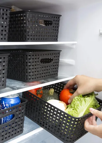 Vista 6 de Cestas de almacenamiento tejidas de plástico negro, paquete de 6 cestas de tejido organizador para cocina, oficina, baño