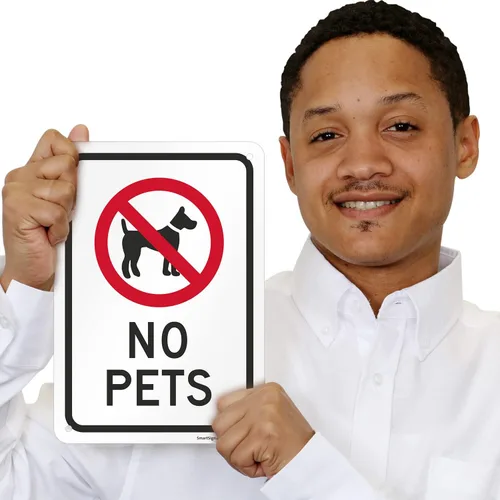 Vista 2 de SmartSign -K-1193-AL Letrero "No Pets" 7" x 10" Aluminio - Negro/Rojo sobre Blanco