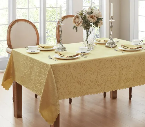 Vista 26 de Newbridge Servilletas de Tela de Damasco Festoneado Portofino para Navidades y Fiestas, Juego de 4, Dorado, Resistente a Arrugas y Manchas, Juego