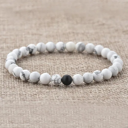 Vista 5 de Pulseras de amistad para parejas, de larga distancia, ágata mate negra y howlita blanca, cuentas de energía natural, brazalete para sus hombres