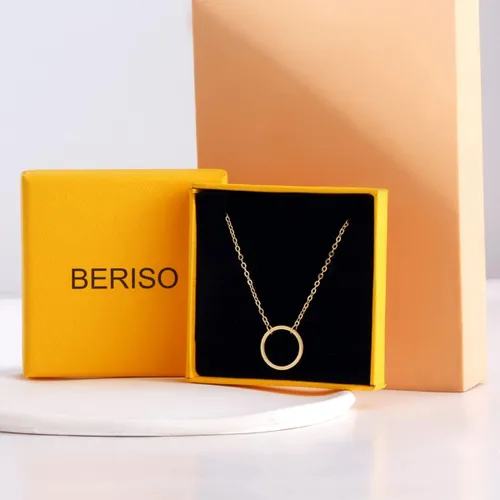 Vista 7 de BERISO Delicados collares de perlas para mujer, plata brillante, chapada en oro de 14 quilates, gargantilla de perlas con clip, cadena de caja