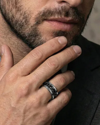 Vista 45 de King Ring 8mm Spinner Ring – Fidget Ring for Men & Women – Designed in USA