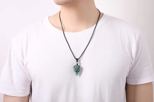 Vista 4 de XIANNVXI Collar con dije de piedra puntiaguda de cristal curativo, cuerda negra ajustable, piedra preciosa natural, joyería para hombres y mujeres
