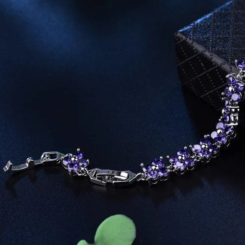 Vista 9 de GULICX - Pulsera de tenis con cristales de Swarovski y cristales redondos chapados en oro