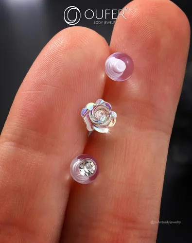Vista 4 de OUFER 3 piezas de joyería de hélice de plástico, retenedor de piercing de labios transparente para cirugía, lindos anillos de labios