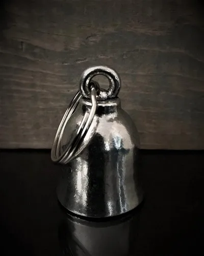 Vista 3 de Bravo Bells Campana de Yggdrasil del árbol de la vida celta – Accesorio de campana de motociclista o llavero para la buena suerte en la carretera
