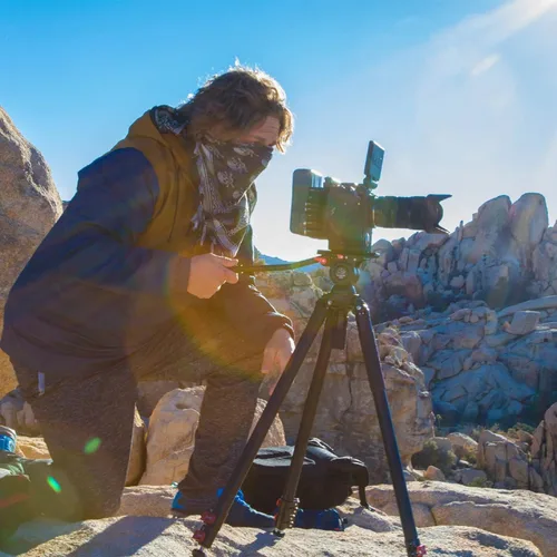Vista 6 de IFOOTAGE Gazelle TC7 - Trípode para cámara de carbono, 61 pulgadas, 3 secciones con mango de liberación rápida, compatible con videocámara DSLR