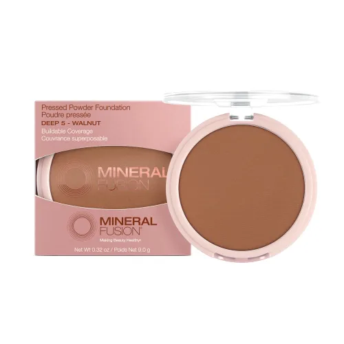 Vista 10 de Mineral Fusion Base de maquillaje en polvo prensado, polvo facial con acabado mate para piel clara con subtonos rosa/rojo, maquillaje natural