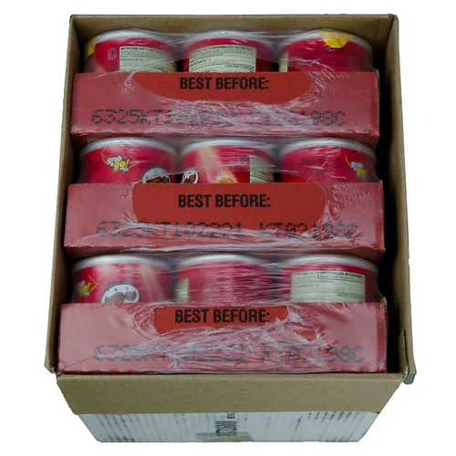 Vista 4 de Pringles Grab 'n Go Stack Chips, original, 1.3 onzas, 36/cartón (16905)