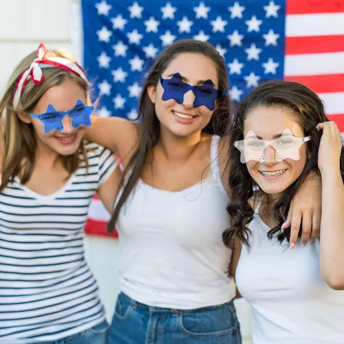 Vista 7 de SUNOVELTIES Lentes de sol de 16 estrellas sin montura irregulares de una pieza de colores para fiesta, transparentes, divertidos, para adolescentes