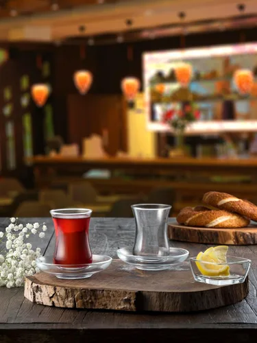 Vista 6 de Tazas y platillos turcos, 12 piezas, auténticos vasos de té turco de cintura delgada, juego de té tradicional perfecto para fiesta de té árabe
