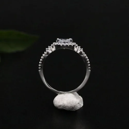 Vista 5 de Anillo de moda para mujer, anillos de boda, bonitos anillos de lujo para mujer, circonita cúbica, anillo cuadrado con incrustaciones de dedo
