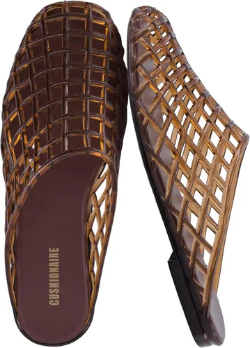 Vista 11 de CUSHIONAIRE Lab Lattice Jelly Flats para mujer, sandalias de punta cerrada Moca