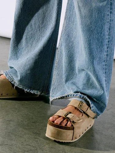 Vista 2 de Heelchic Sandalias de plataforma para mujer, con hebilla ajustable, sandalias casuales con puntera abierta, soporte de arco