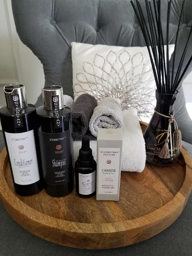 Vista 4 de Champú de células madre para cabello fino y de aspecto adelgazante, fórmula natural súper brillante, segura para el color, con cafeína, péptidos