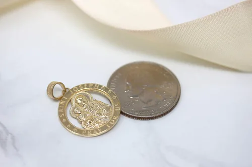 Vista 3 de CaliRoseJewelry Colgante redondo de oro de 14 quilates San José Pray for Us