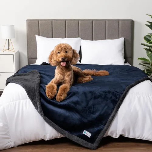 Vista 24 de PetAmi - Manta impermeable para perros medianos, cachorros, gatos pequeños Manta de forro polar suave para mascotas para sofá Cubierta gruesa