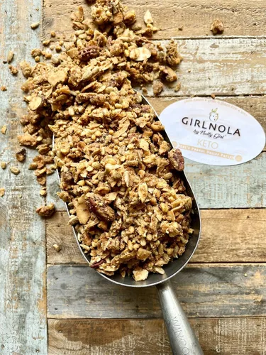 Vista 7 de Cereal de granola bajo en azúcar y bajo en carbohidratos Let's Peanut Butter Party Paquete de 2 Nutty Girl Keto Girlnola®