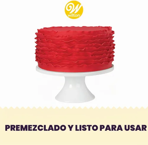 Vista 2 de Wilton Fondant rojo, sabor a vainilla, prefabricado, 23.9 oz.