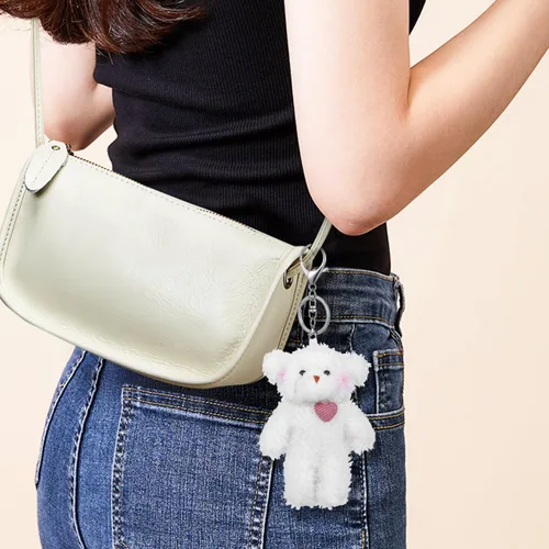 Vista 7 de NUOBESTY 2 llaveros de oso de peluche, bonitos dijes para bolsa de oso de peluche con corazón de osos suaves para bolso, mochila, bolso, llaveros a