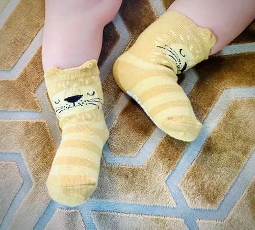 Vista 6 de Paquete de 7 calcetines de animales lindos para bebé, agarre antideslizante, calcetines para niños pequeños recién nacidos