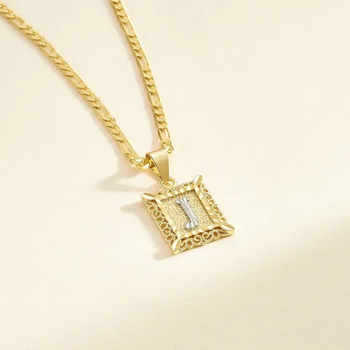 Vista 6 de KissYan Initial Letter Pendant Necklace for Mens Womens, 18K Gold Plated Square Capital Monogram Necklace Alhpabets from A-Z Figaro Chain Necklace