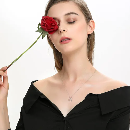 Vista 2 de Collares con inicial de corazón de rosa, regalos para mujeres, adolescentes y niñas, collar con dije de letra de corazón de amor de rosa, joyería