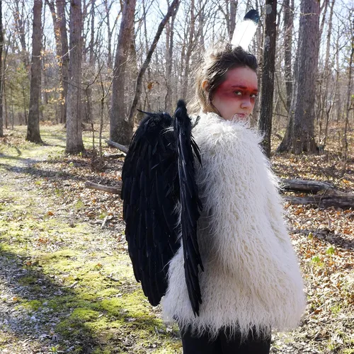 Vista 2 de ZUCKER - Alas de disfraz de hada oscura - Disfraz de adulto - alas grandes de plumas de ángel - Halloween cosplay sesiones de fotos - 25 x 25