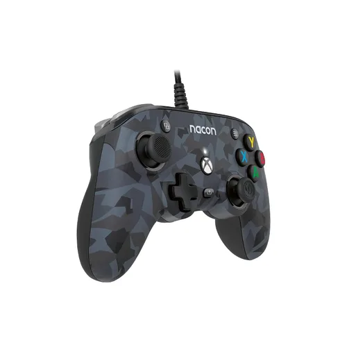 Vista 2 de RIG Nacon PRO Compact Controller with Dolby Atmos for Xbox Series XS, Xbox One, Windows 1011 PCs - Urban Camo