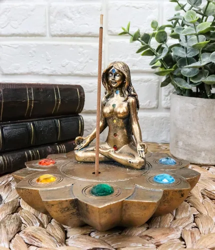 Vista 8 de Ebros Gift Luna sagrada Femenina Triple Diosa Yoga Meditación con Zona de Chakra Cuentas de Color Flor de loto Incienso Soporte para quemador Figura