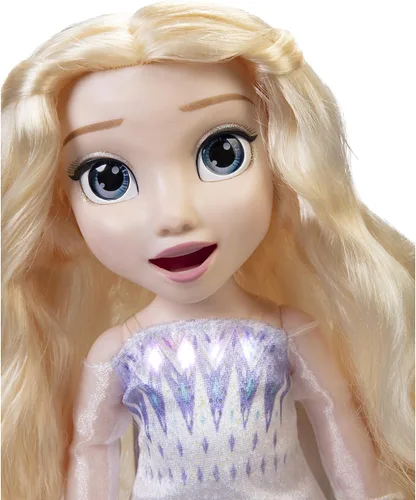 Vista 3 de Disney Frozen 2 Feature Elsa Doll - Mira cómo los labios de Elsa se mueven mientras ella canta