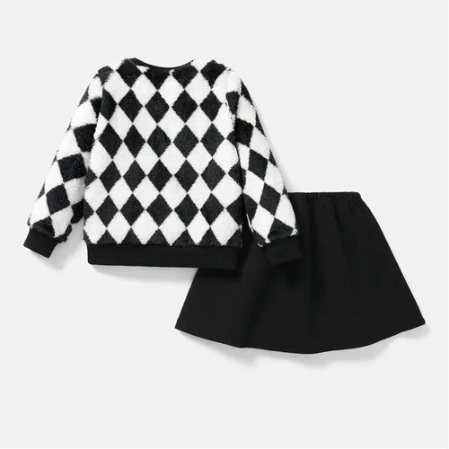 Vista 2 de L.O.L. Surprise! Conjunto de falda de manga larga a cuadros de forro polar, conjunto de 2 piezas, conjunto de ropa de invierno