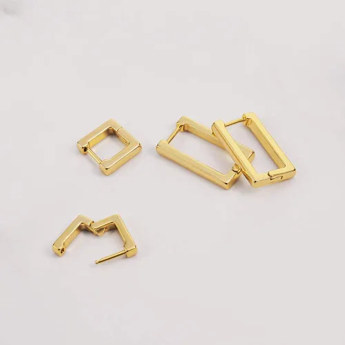 Vista 4 de 2 pares de aretes de aro minimalistas chapados en oro de 14 quilates, pequeños y delicados aretes geométricos cuadrados y rectangulares para niñas