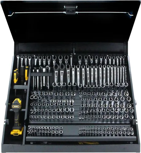 Vista 7 de DeWalt - Caja de herramientas triangular de 36" x 17", acero, color amarillo y negro