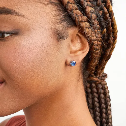 Vista 2 de MORGAN & PAIGE Aretes de tuerca de plata de ley 925 con 4 puntas y circonita cúbica para mujer, aretes de mariposa