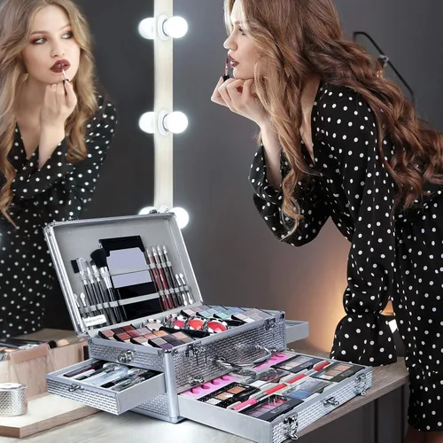 Vista 9 de Pure Vie Juego de maquillaje todo en uno para regalo navideño, paquete esencial de cosméticos que incluye paleta de sombras de ojos, lápiz labial