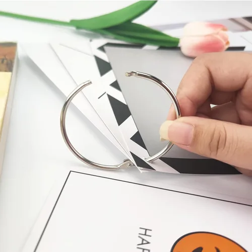Vista 5 de OWLKELA Paquete de 15 anillos de hojas sueltas de 2 pulgadas, llavero con metal chapado en níquel para tarjetas de índice, ideal para la escuela