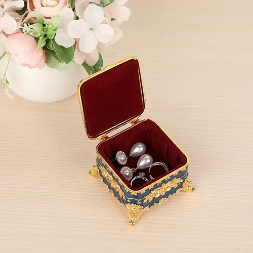 Vista 4 de Hipiwe Caja de Joyería de Metal Vintage - Pequeño Organizador de Baratijas Caja para Anillos con Patrón de Rosas, Caja de Almacenamiento de Joyas
