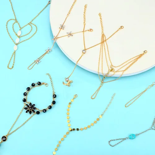 Vista 4 de Juego de 8 piezas de cadena de mano pulsera de cristal pulsera de diamantes de imitación pulsera de dedo esclavo cadena de mariposa anillo