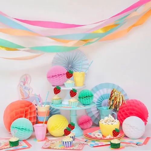 Vista 5 de 24 piezas de adornos para cupcakes de fresa, purpurina roja, temas de frutas, bayas y fresas, para verano, dulces, baby shower, fiesta