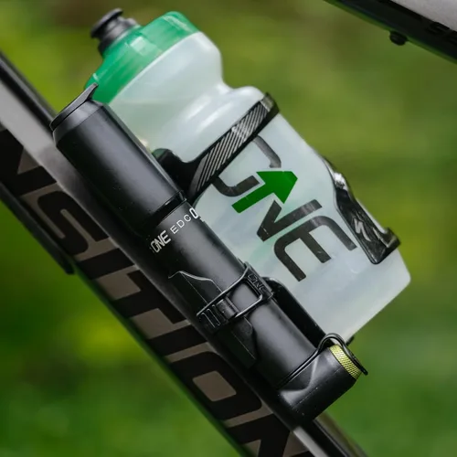 Vista 5 de OneUp Components Bomba de bicicleta EDC