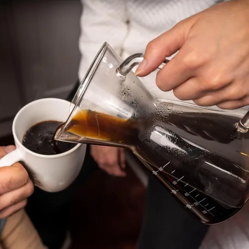 Vista 6 de London Sip - Cafetera de vidrio para verter sobre café con filtro de acero inoxidable reutilizable, mango ergonómico y boquilla fácil de verter, 4